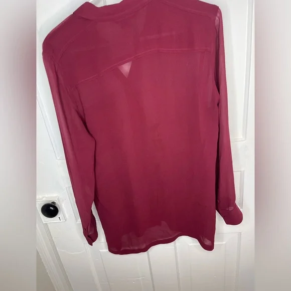 Aritzia Wilfred blouse - Picture 3 of 4